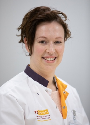 Dr. Karolien Hollanders