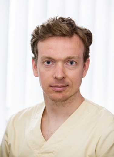 Dr. Laurent Blockx