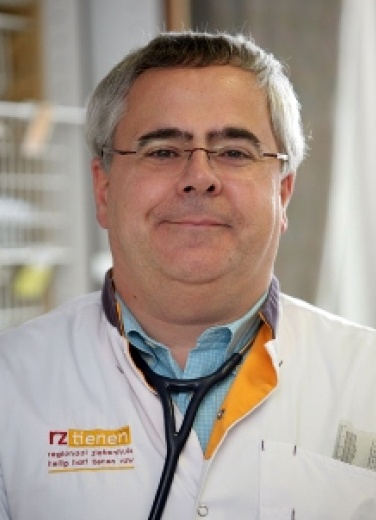 Dr. Hans Jacobs