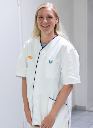 Dr. Nathalie Glorie