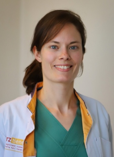 Dr. Mieke De Cang