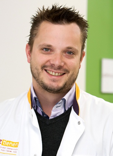 Dr Frederik Temmerman
