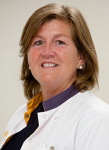 Dr. Nathalie Schoofs