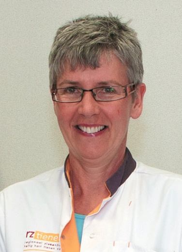 Dr Marleen De Quick