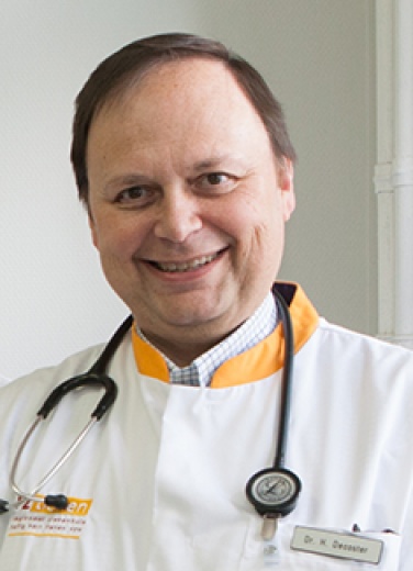 Dr. Hans Decoster