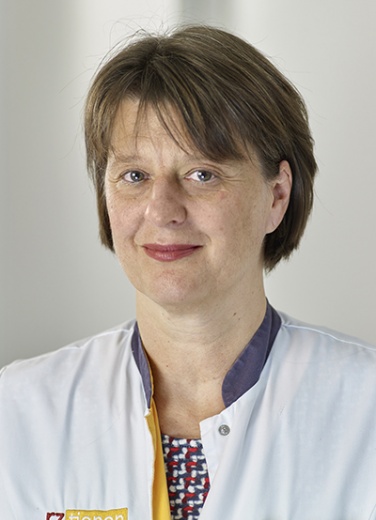 Dr Anne Beyen