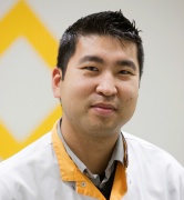Dr Chul Ki Goorens