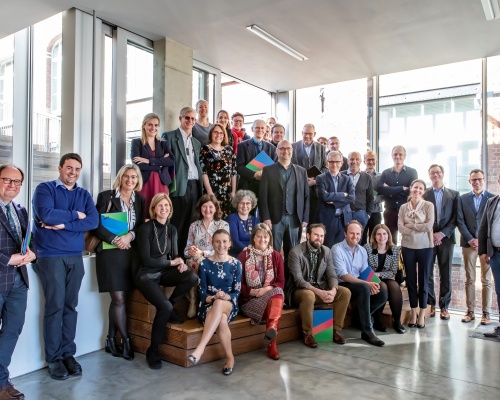 Artsen RZ Tienen en RZ Leuven volgen samen managementopleiding